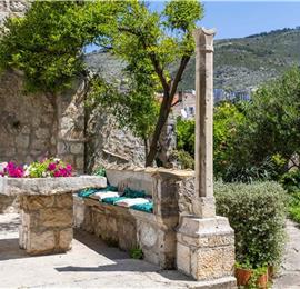 4 bedroom villa with pool in Lapad, Dubrovnik, sleeps 8